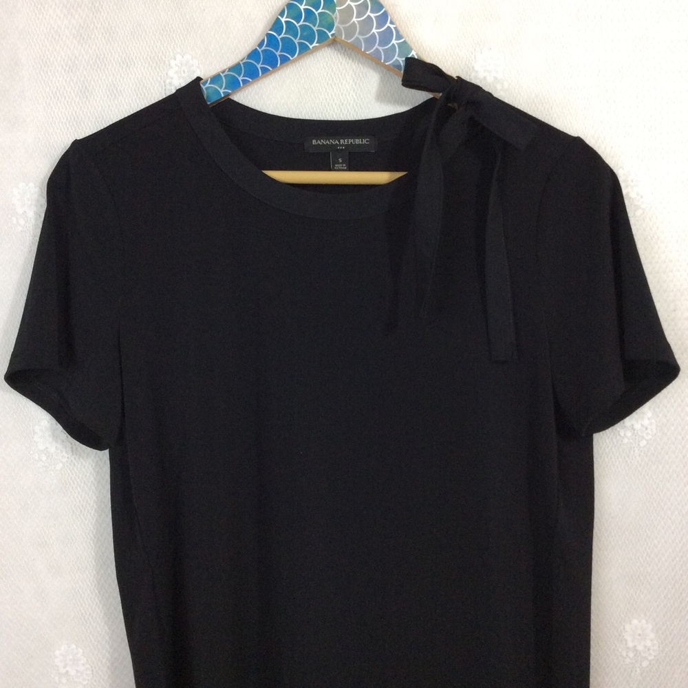 Banana Republic Factory Classic Black Bow Blouse S